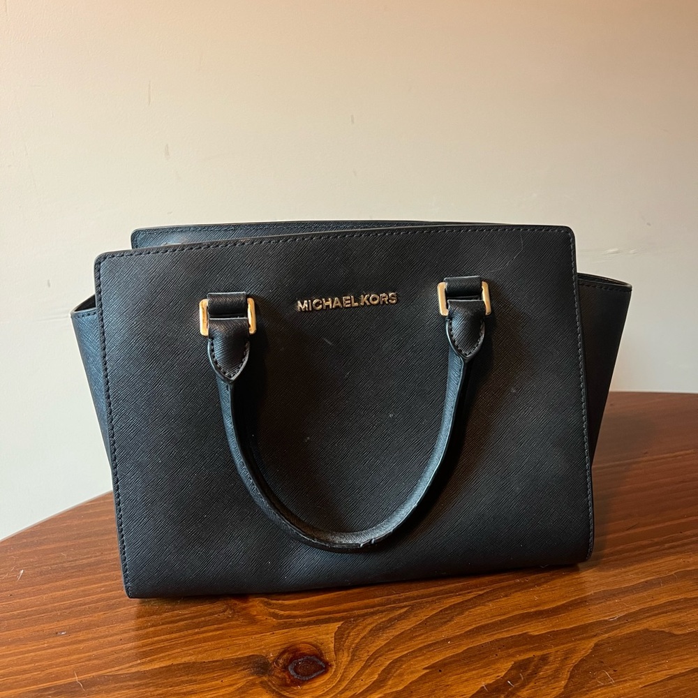 Michael Kors Selma Satchel medium